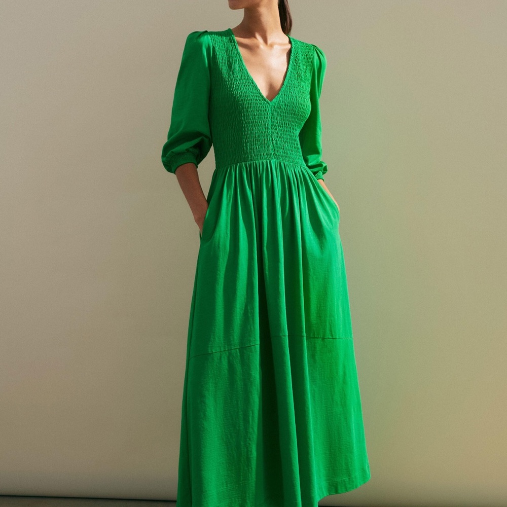 Green Puff Sleeve V-Neck Dress from ME and EM